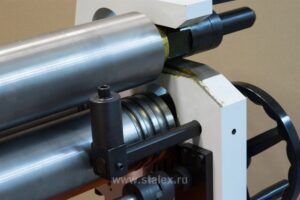 Фото 23 - Станок вальцовочный электромеханический STALEX ESR-2500×0.8.