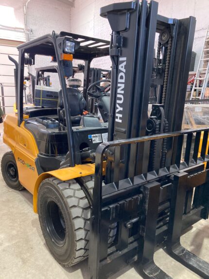 Вилочный погрузчик Hyundai 50DA-9F