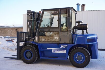 Вилочный погрузчик TRF D70-4X