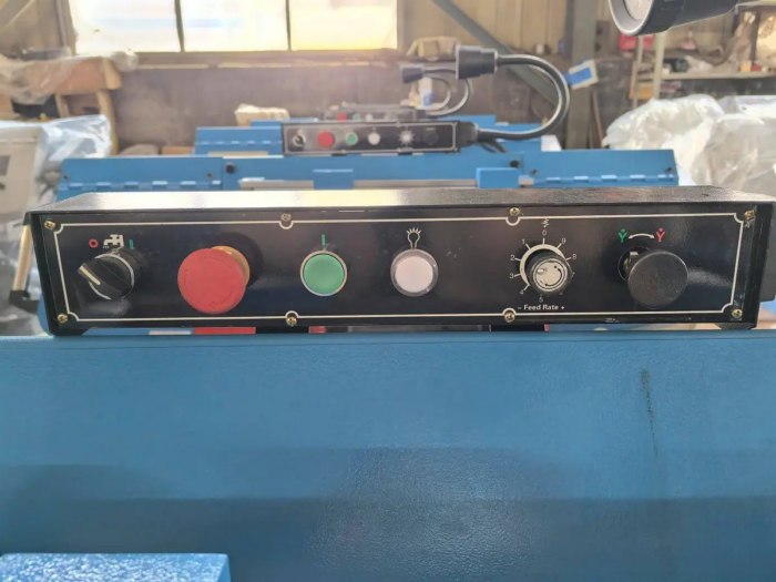Фото 9 - MetalTec HBS 255 FH ручной ленточнопильный станок для резки металла.